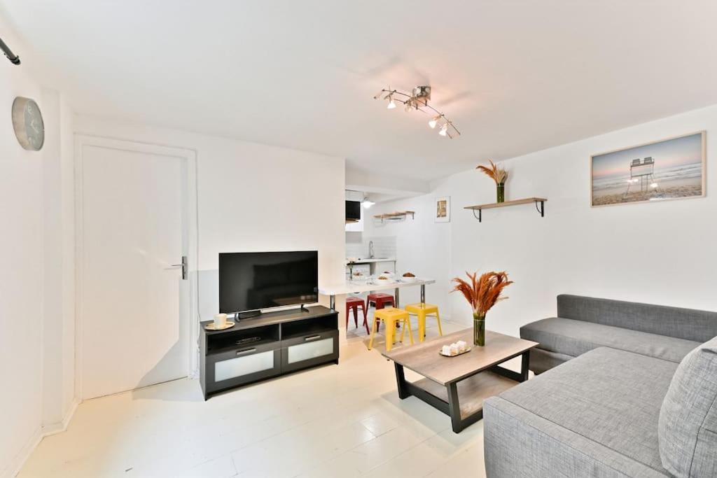 Appartement Proche Canal Saint Martin Paris Bagian luar foto