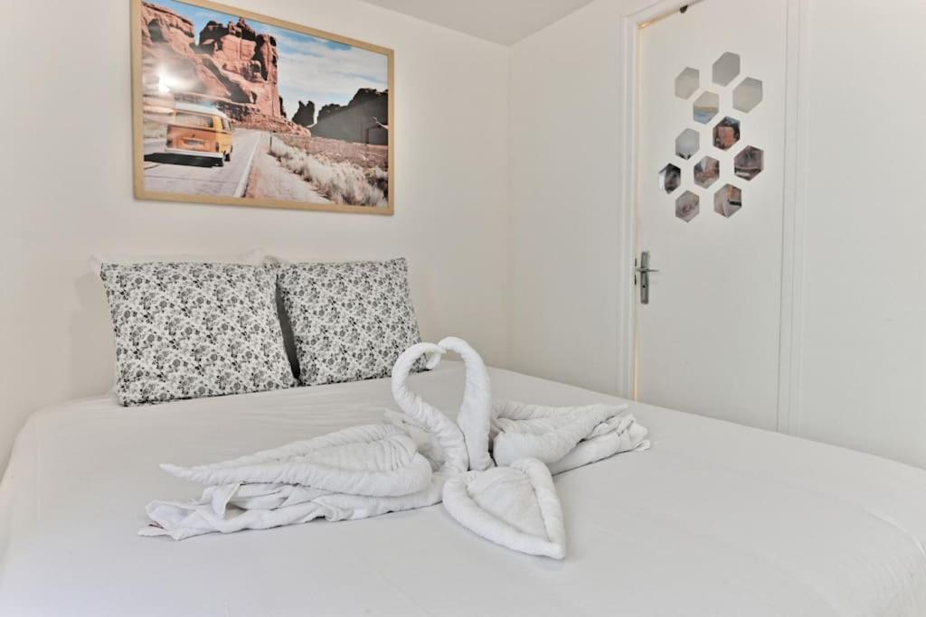 Appartement Proche Canal Saint Martin Paris Bagian luar foto
